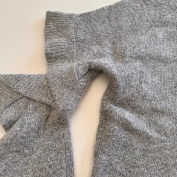 Revolve- Endless Rose- NWT-Cut Out Sleeve- Romantic Sweater- Mohair-Grey- M - Picture 7 of 13